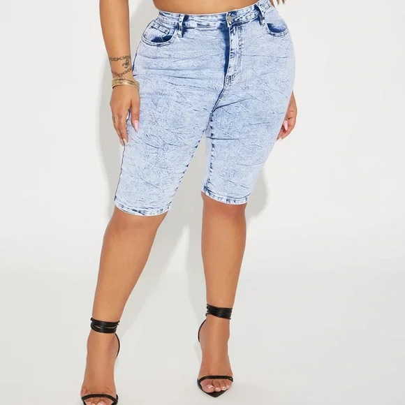 FashionNova Denim Bermuda Shorts - Picture 6 of 7